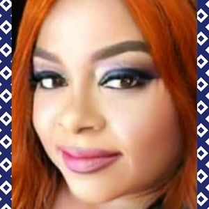 Meet your Posher, Yolanda